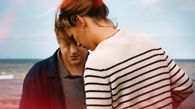 Kızıl Gökyüzü - Afire izle